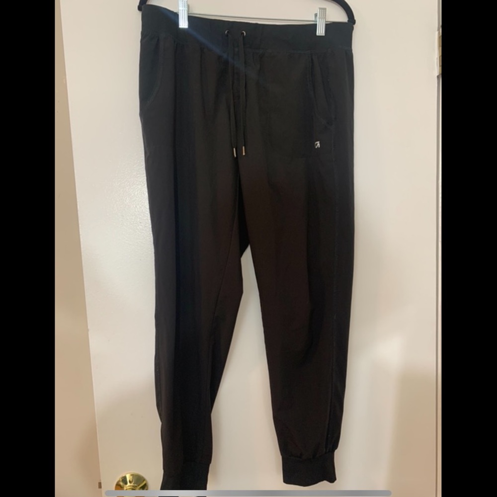 GapFit Pants